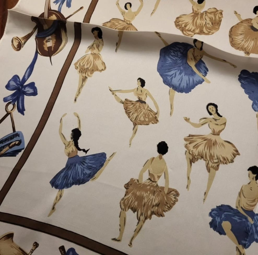 Foulard Hermès 90x90 – Ballerina